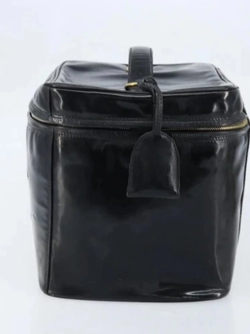 CHANEL Vanity Pouch Patent leather Black Gold CC Auth bs33674